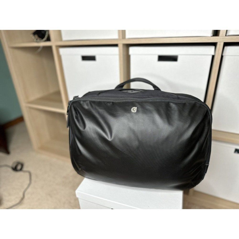 Aer commuter bag. Black. customized(Gatorade).